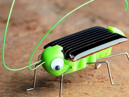 New 1 PCS Children Baby Solar Power Energy Insect Grasshopper Cricket Kids Toy Gift Solar Novelty Funny Toys Sale