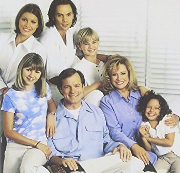 7TH HEAVEN: SEASON 3 Online now